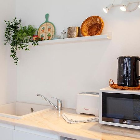 B48 - Olive Tree Street 2 Bed Flat Apartment Лагос Екстериор снимка