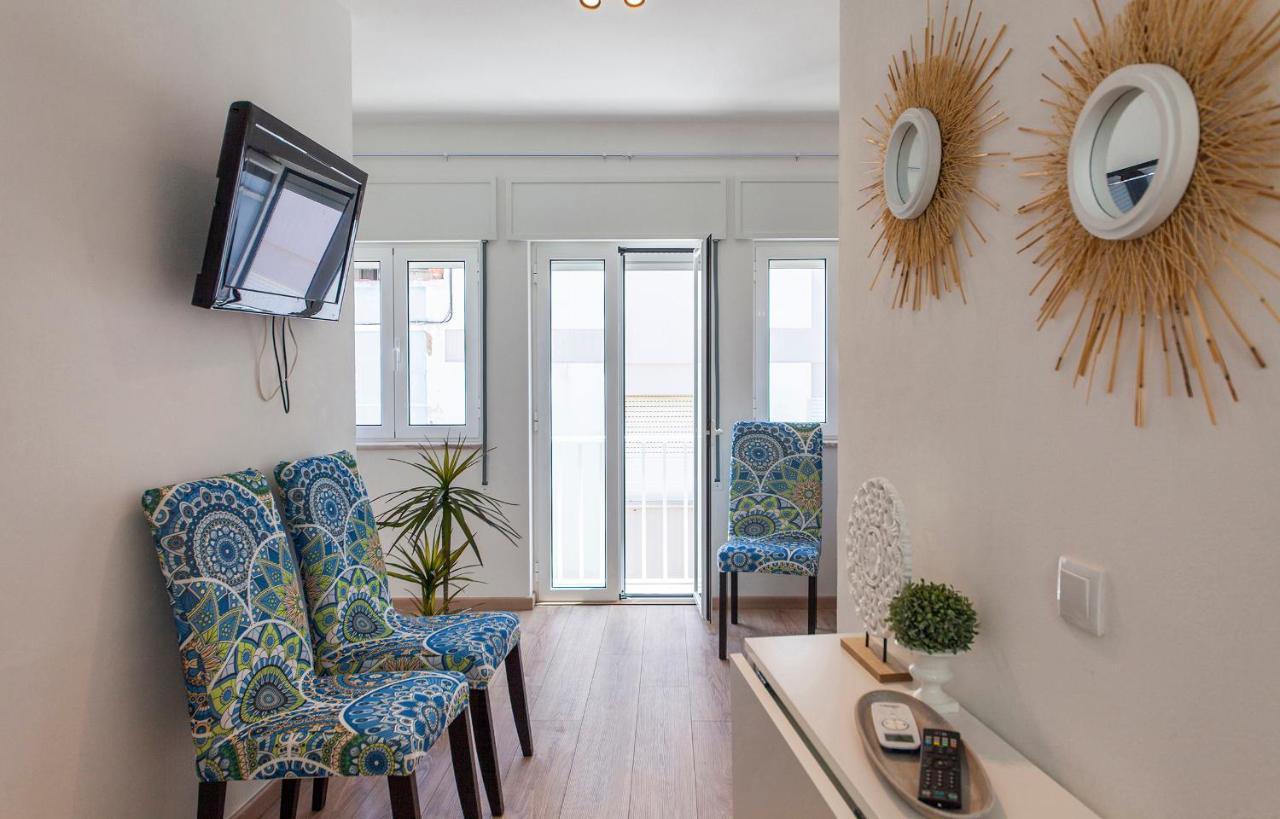 B48 - Olive Tree Street 2 Bed Flat Apartment Лагос Екстериор снимка