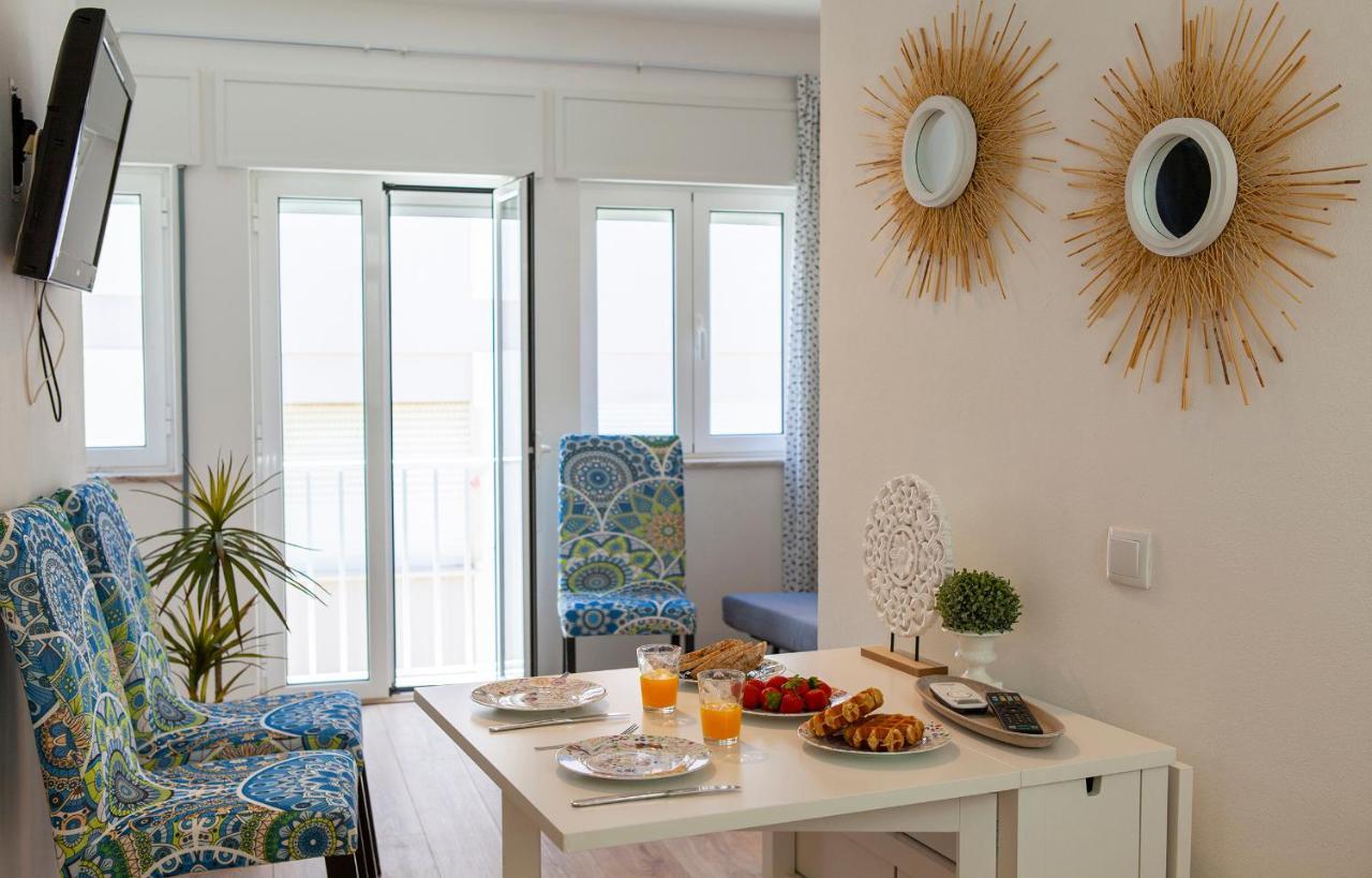 B48 - Olive Tree Street 2 Bed Flat Apartment Лагос Екстериор снимка